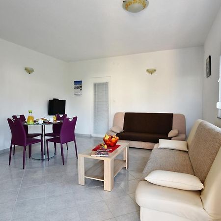 Apartmani Natasa Nino Jezera, Murter Camera foto