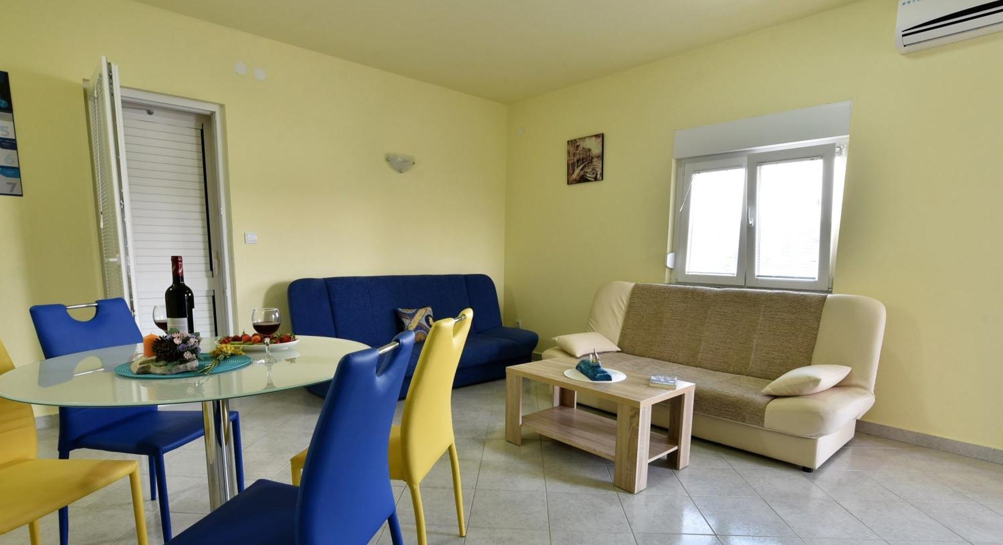 Apartmani Natasa Nino Jezera, Murter Camera foto