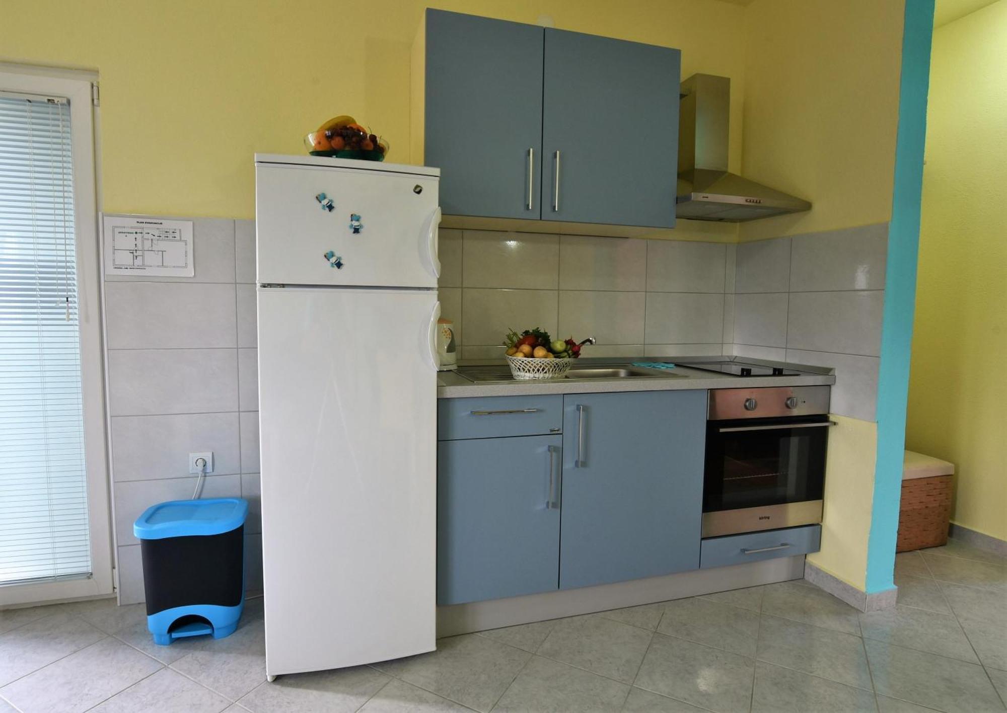 Apartmani Natasa Nino Jezera, Murter Camera foto