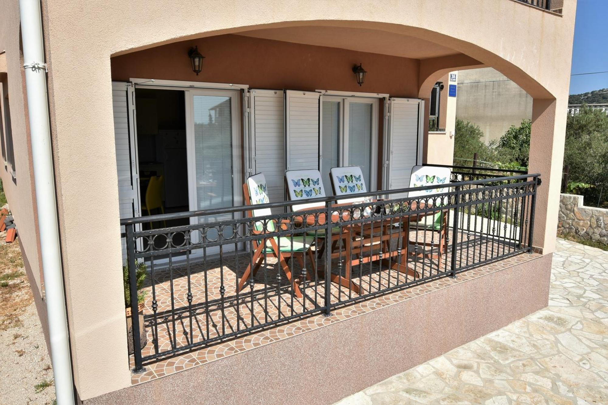 Apartmani Natasa Nino Jezera, Murter Camera foto