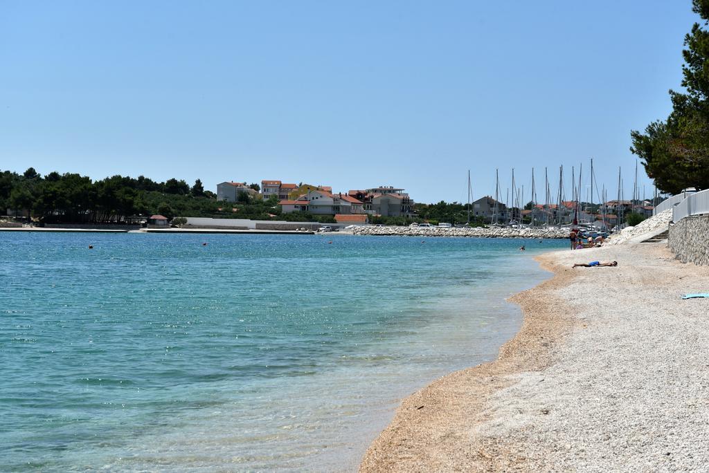 Apartmani Natasa Nino Jezera, Murter Esterno foto